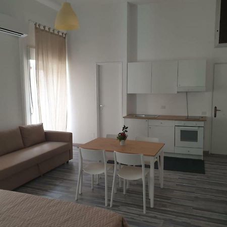 Lipari Suite Apartament ภายนอก รูปภาพ