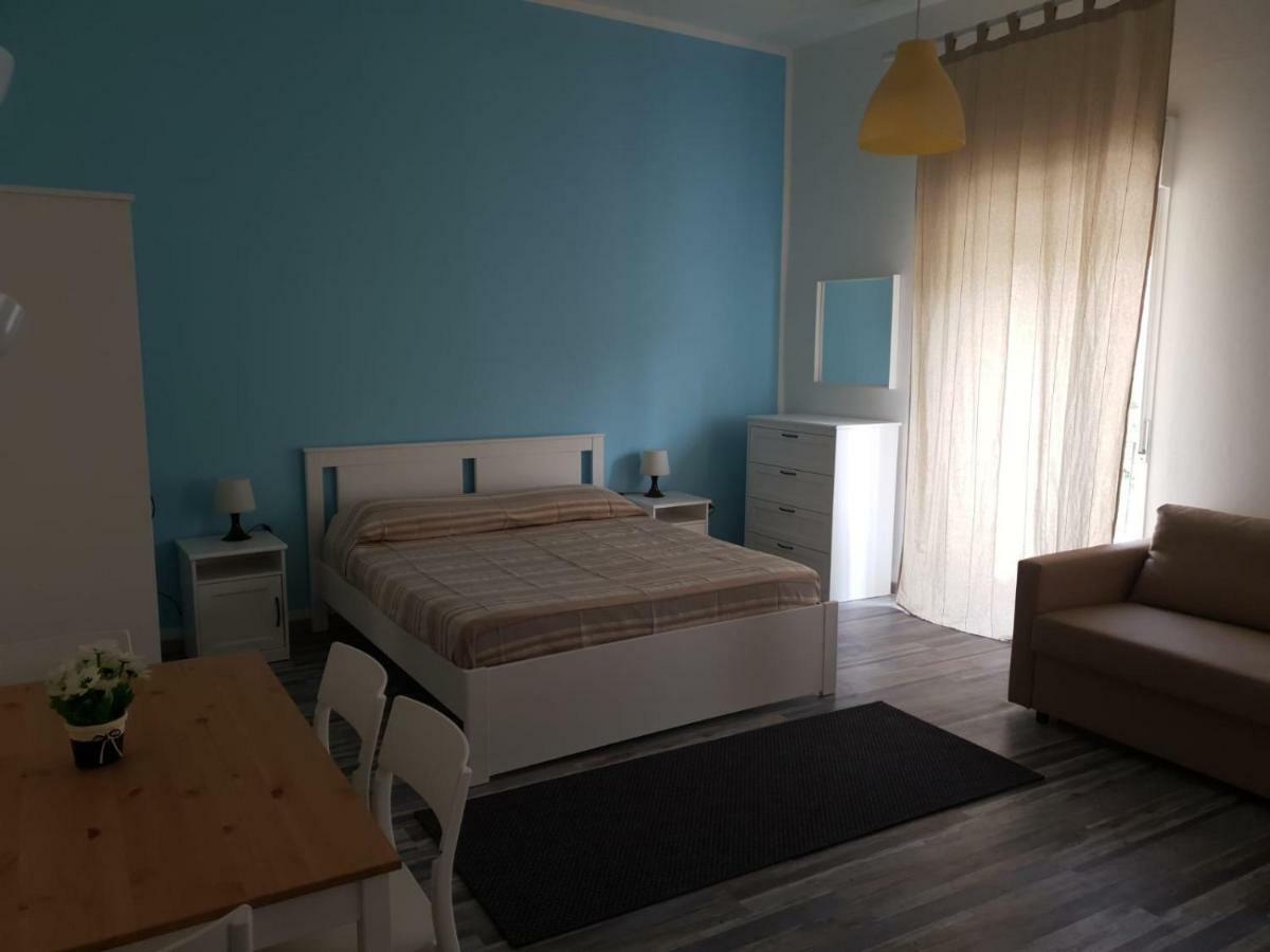 Lipari Suite Apartament ภายนอก รูปภาพ