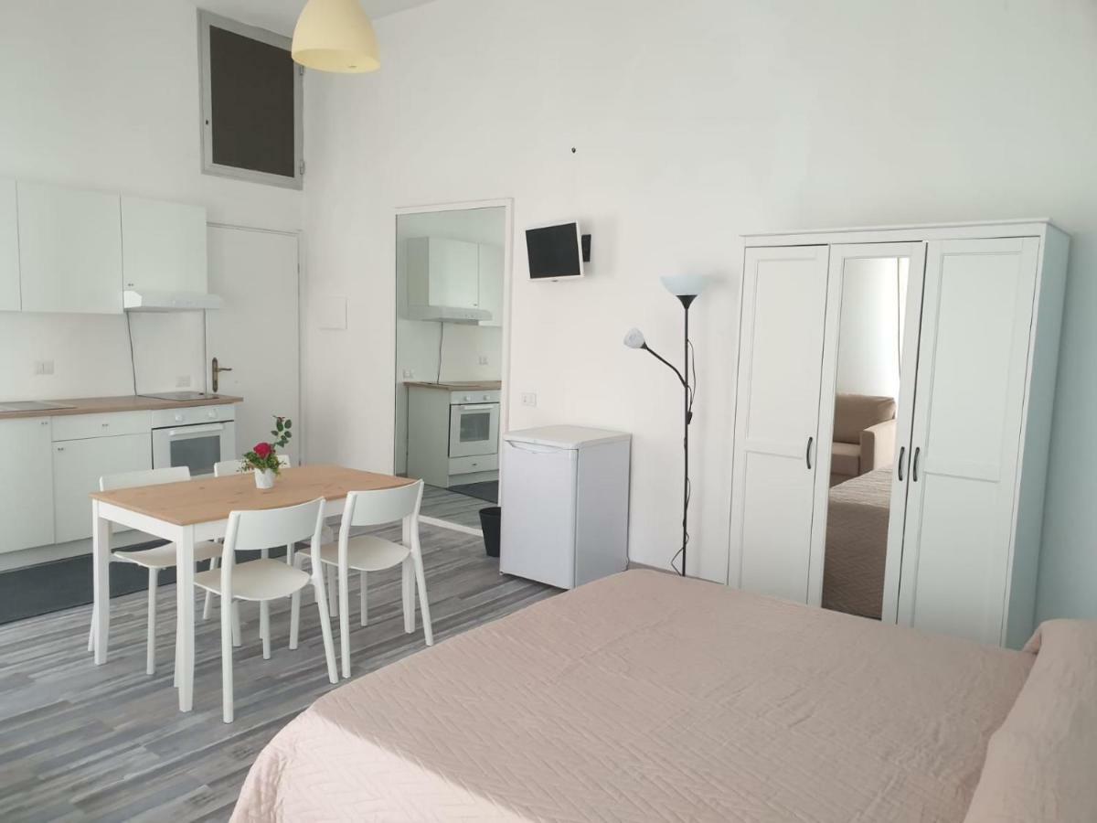 Lipari Suite Apartament ภายนอก รูปภาพ