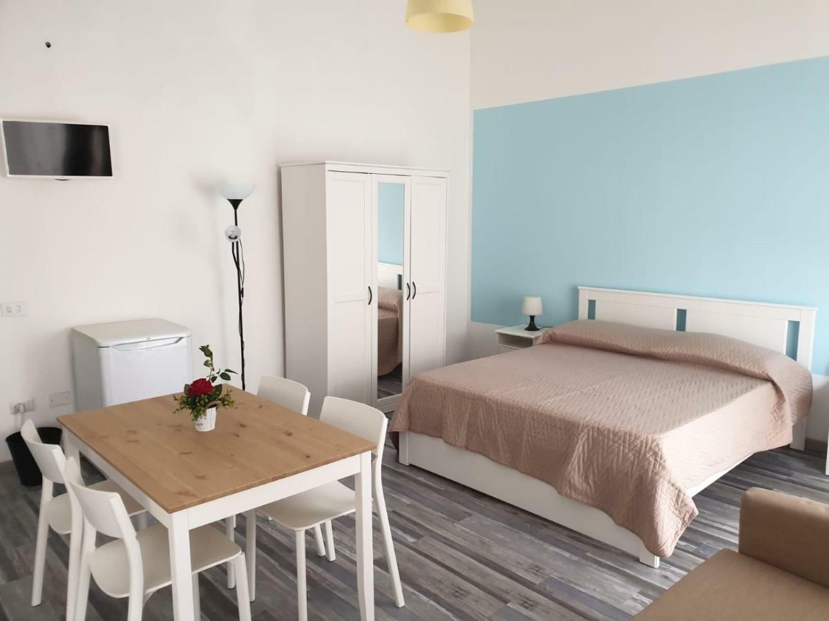 Lipari Suite Apartament ภายนอก รูปภาพ